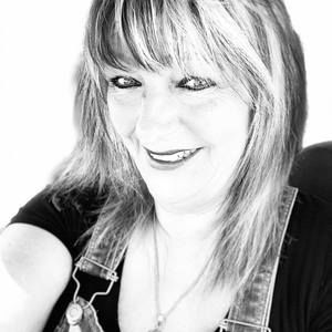 Meet your Posher, Mary-jane